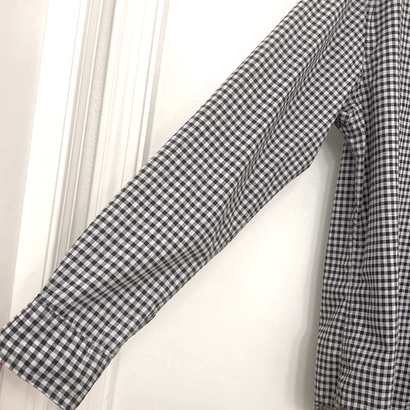 Tommy Hilfiger Button Down Long Sleeve, XL - Picture 9 of 15